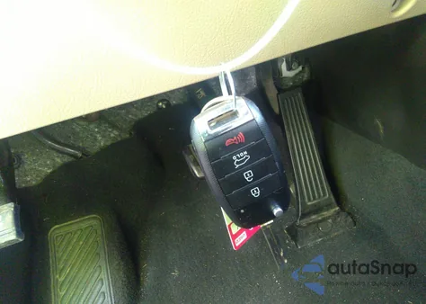 2015 Kia Sorento Lx z USA, uszkodzony, nr VIN 5XYKT3A69FG590061